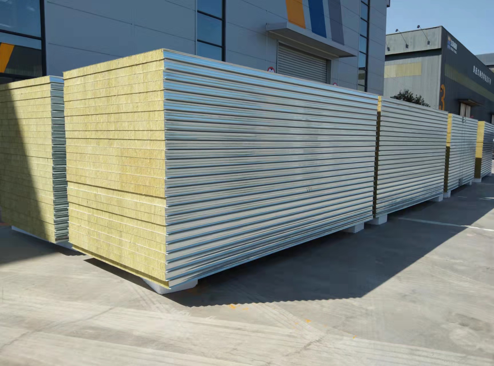 1654505871519553.jpg ddb556a96900a3bc377a97196aee945.jpg